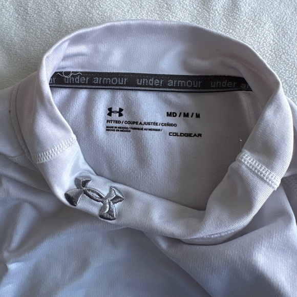 White Long Sleeve Under Armour Size Medium Undershirt/Baselayer - Picture 6 of 6